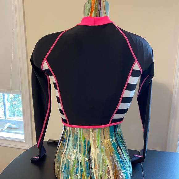 Juicy Couture Sport- Rash Guard Swim Top (S) Black - Picture 7 of 9